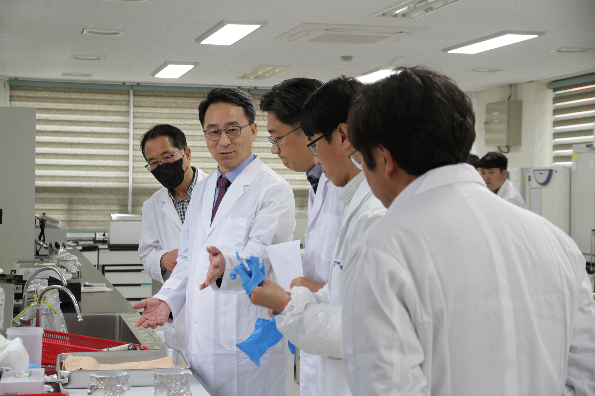 NIFS conducted site inspections in the preparation for FDA&apos;s sanitary survey 배경
